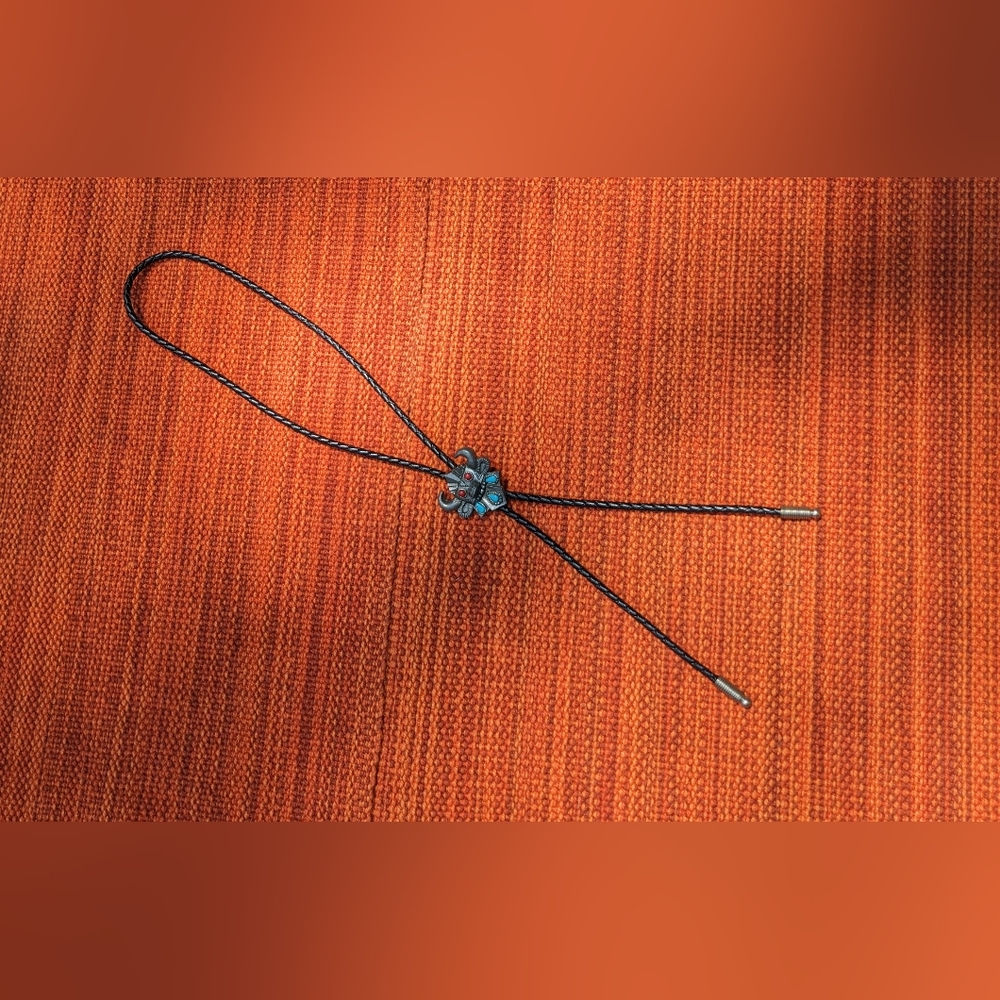 Vintage Metal Bolo Tie//Bull//Red+Turquoise like stones - Picture 6 of 8